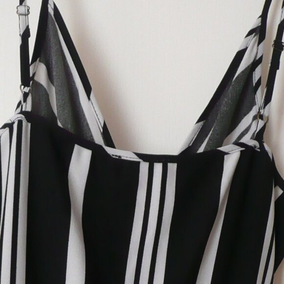 Ci Sono Women's Jumpsuit Playsuit Black White Striped Sleeveless Size M - Picture 7 of 8